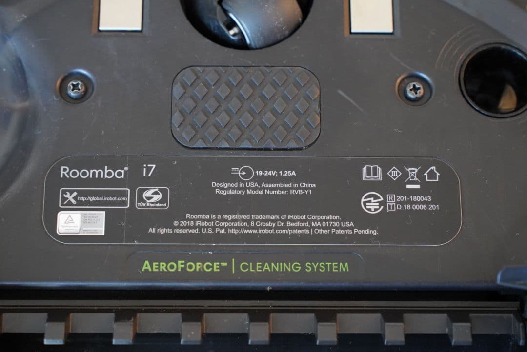 iRobot Roomba i7 ロボット掃除機本体 未使用消耗品付き