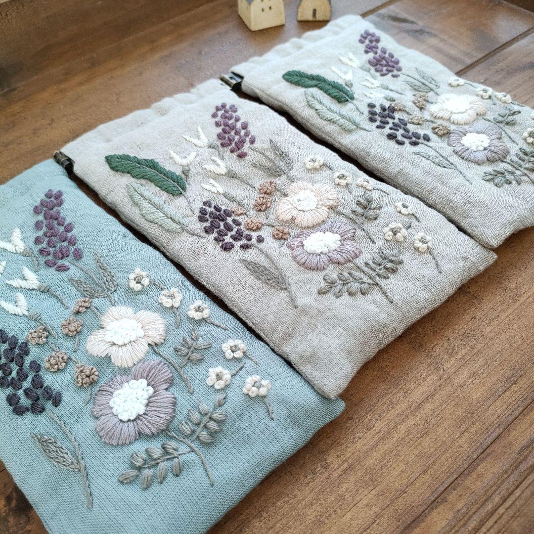 【ぴの様オーダー専用ページ】リネン刺繍　マルチクロス　メガネケース