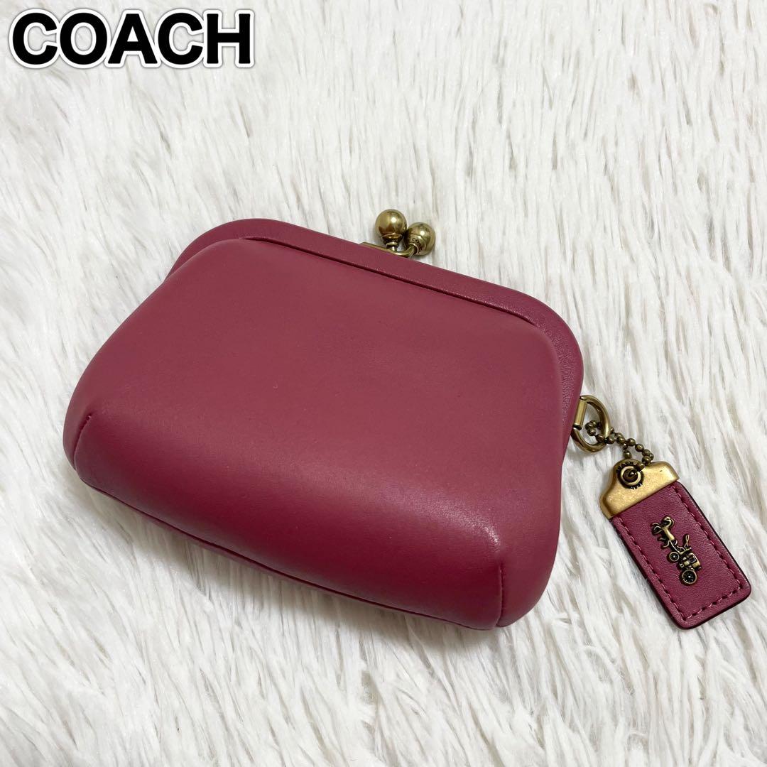 未使用級/コーチ　ケース　キスロック　がま口　ピンク　レザー　現行品