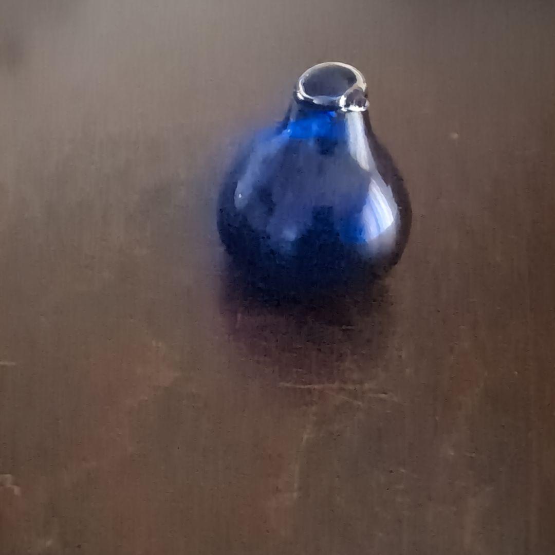 ヌータヤルヴィ　バード　ガラス工芸　置物　フィンランド　北欧ヴィンテージ　青　小