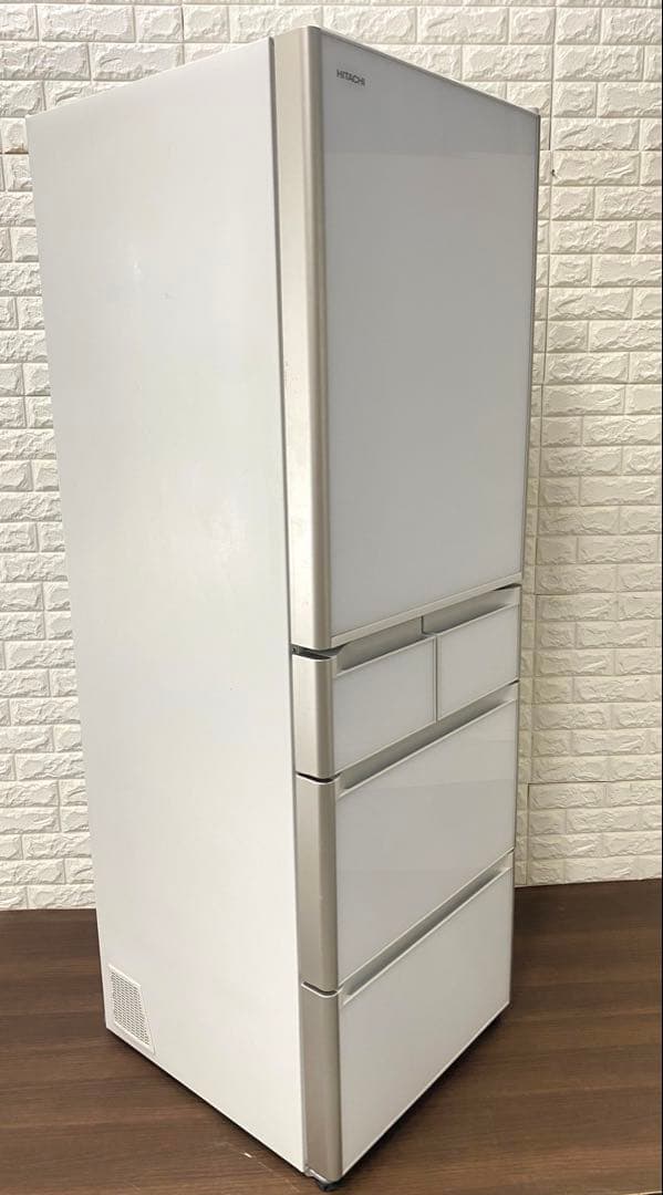 日立 HITACHI 大容量 冷蔵庫 R-S40J 5ドア
