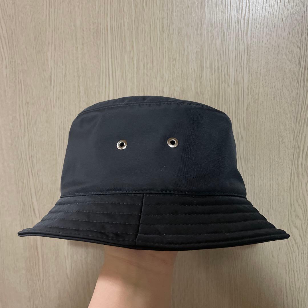 GIVENCHY バケットハット 黒 ナイロン