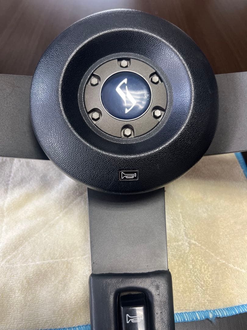 スカイラインジャパンステアリング純正