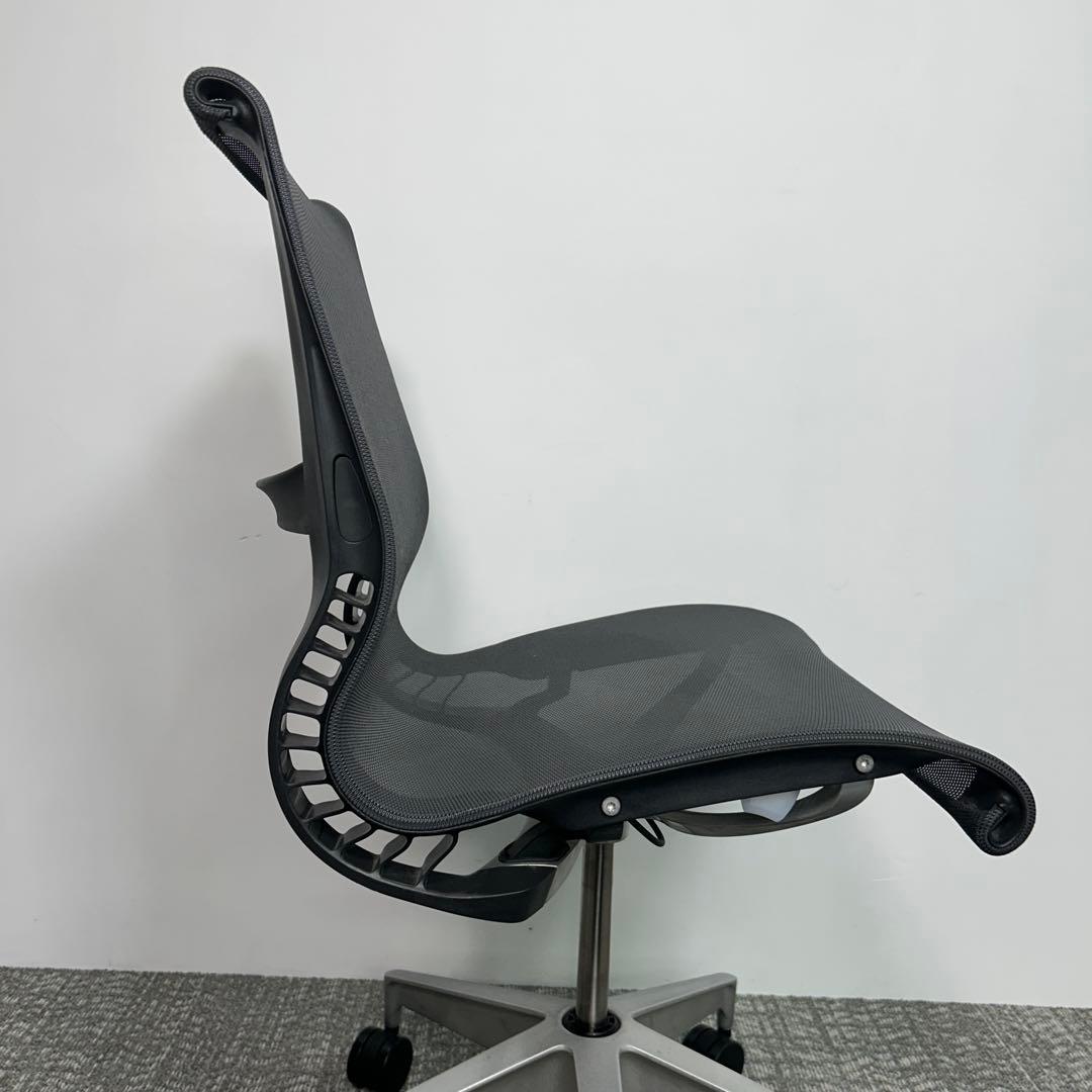 Herman millerハーマンミラーSetu（セトゥ）チェア.