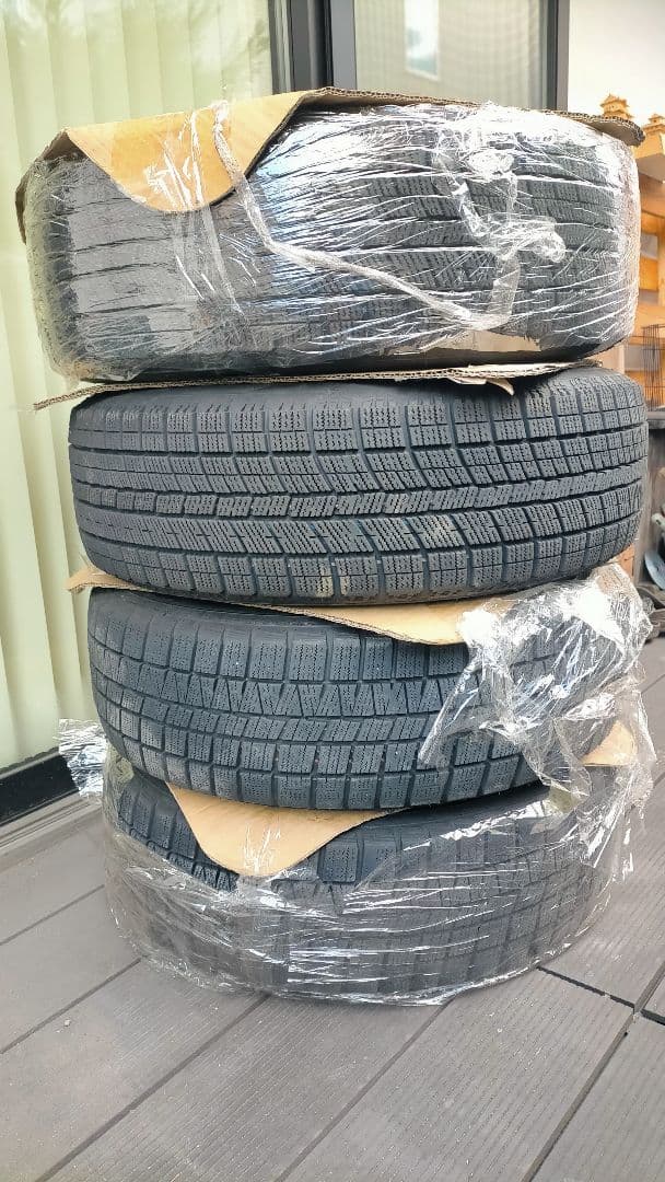 15インチ スタッドレスタイヤ ホイール付 4本セット