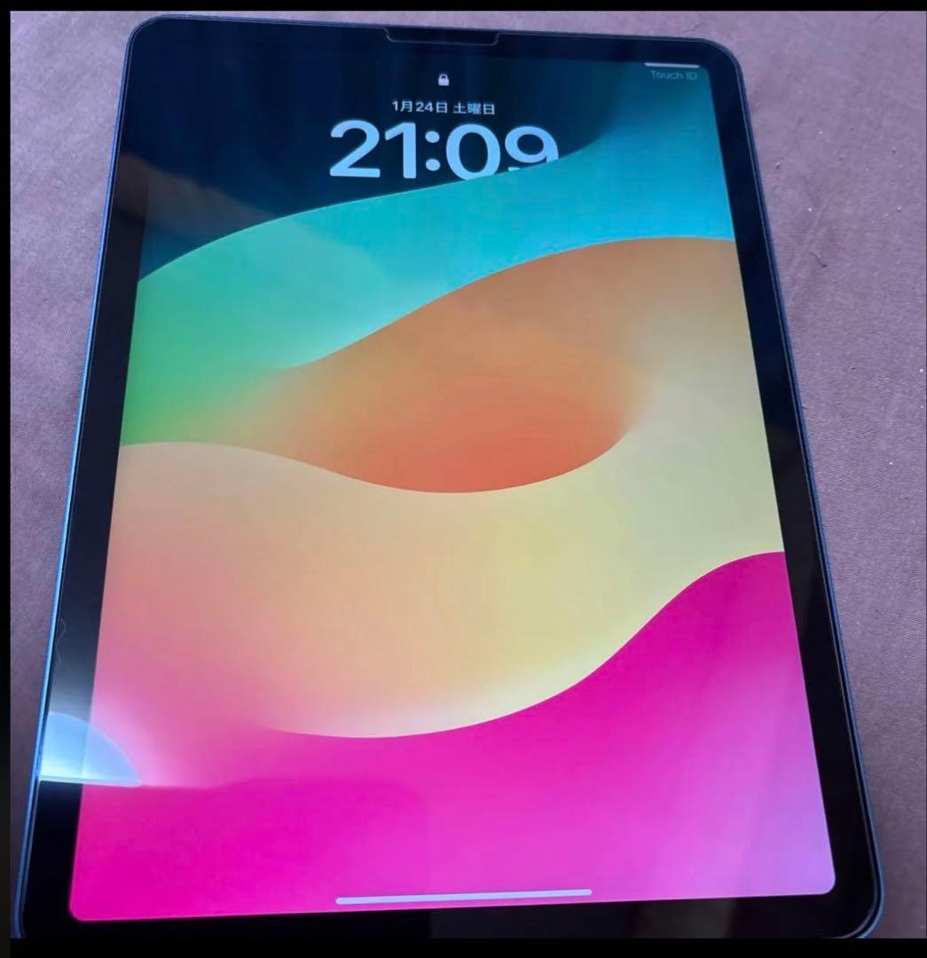 iPad air第5世代 Wi-Fiモデル64gb ブルー