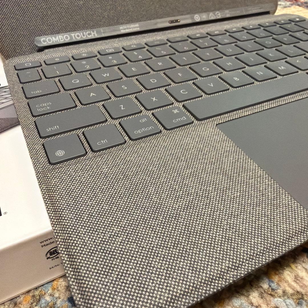logicool COMBO TOUCH iPad7/8/9世代用キーボードカバ