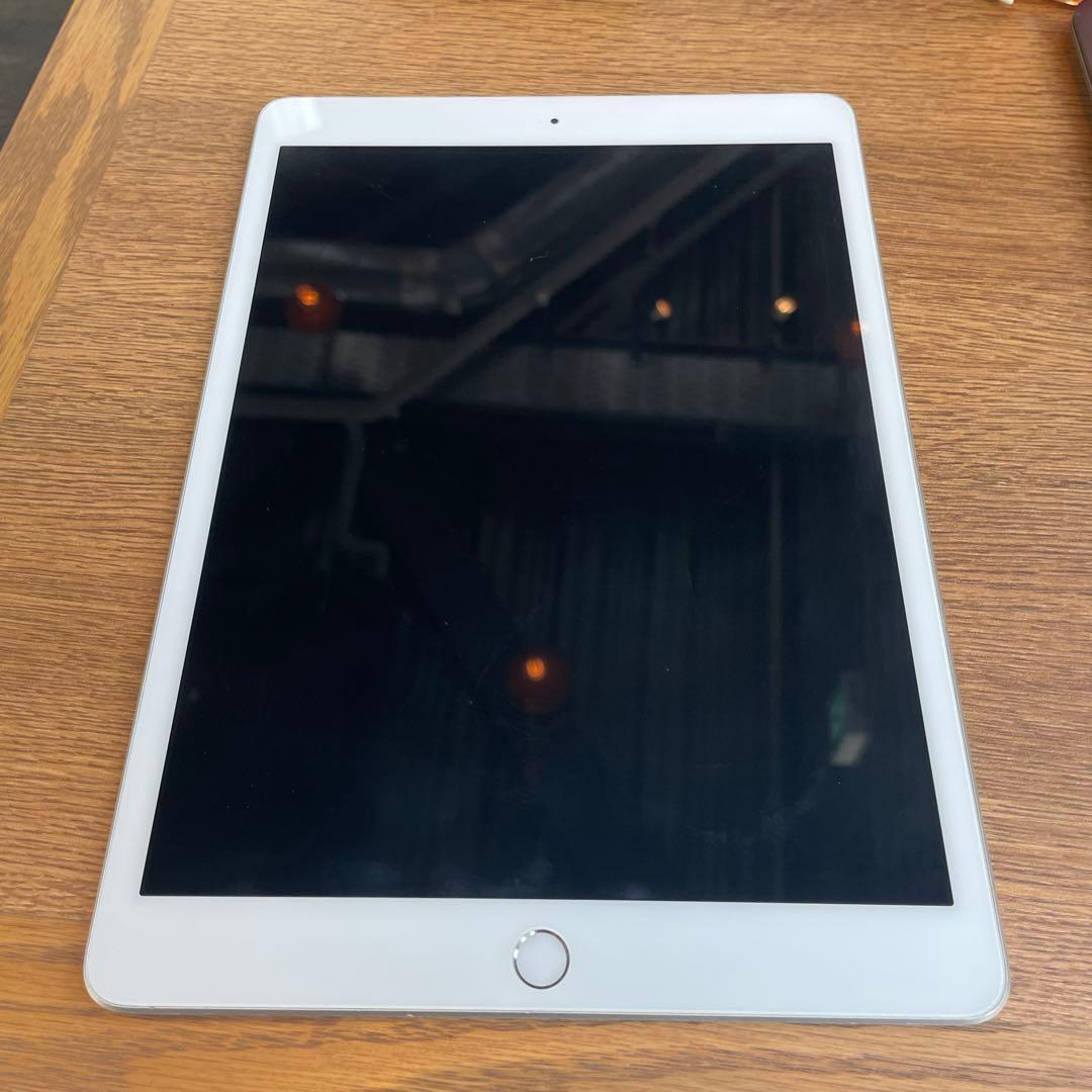 ipad 第8世代 32gb シルバー