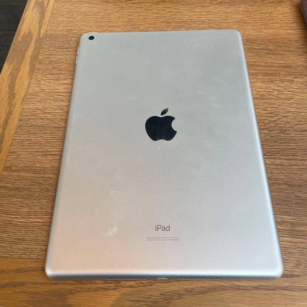 ipad 第8世代 32gb シルバー