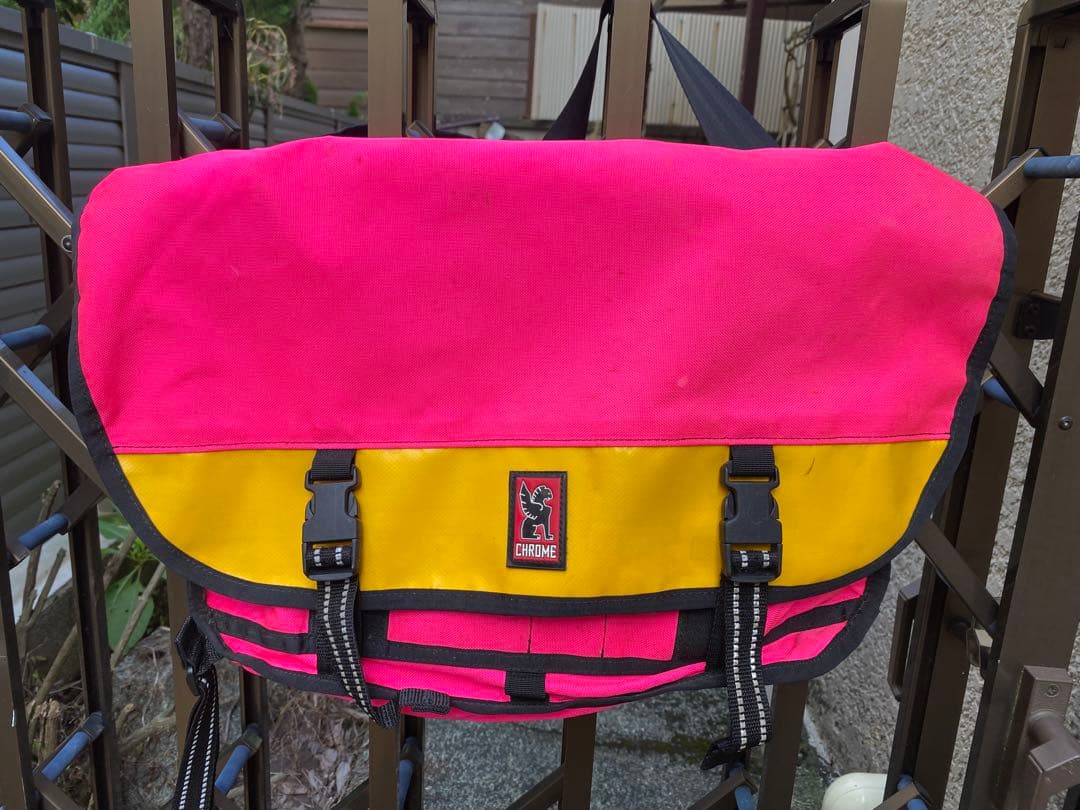 CHROME メッセンジャー24L BAILEYWORKS　bluelug