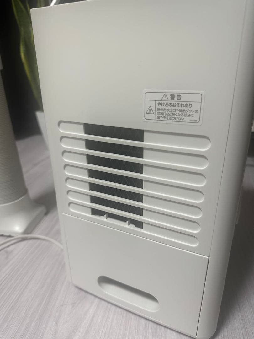 美品　シロカ　ポータブルクーラー 除湿機能付き SY-D151 2023年制