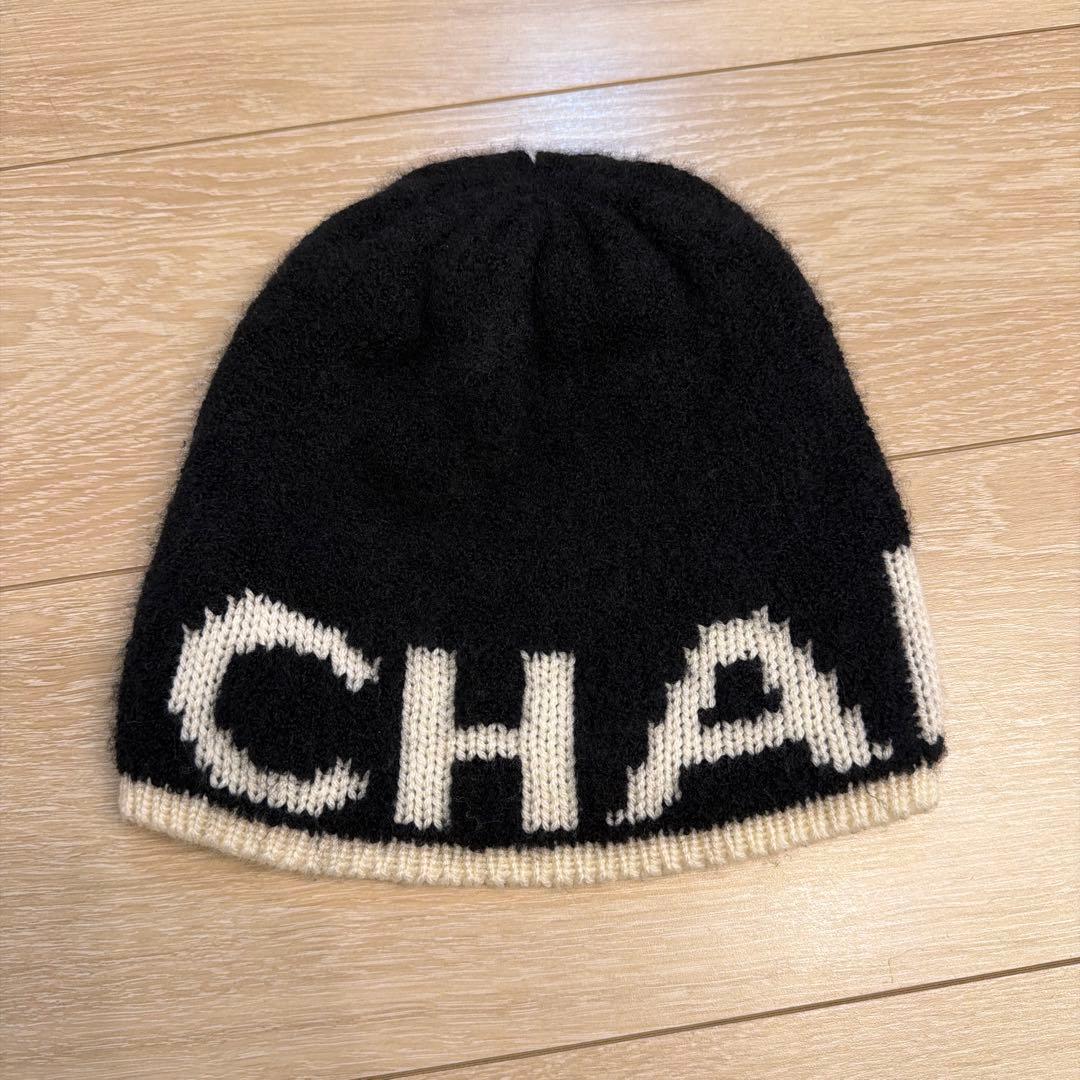 CHANEL ニット帽 黒・アイボリー 新品タグ付き