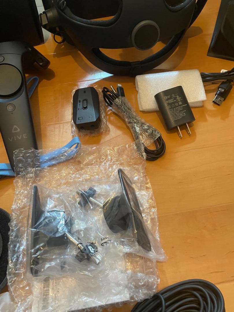 HTC VIVE デラックス オーディオストラップ付き