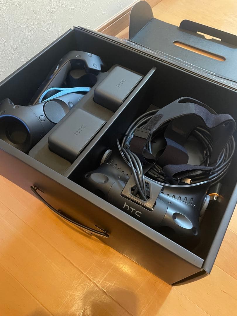 HTC VIVE デラックス オーディオストラップ付き