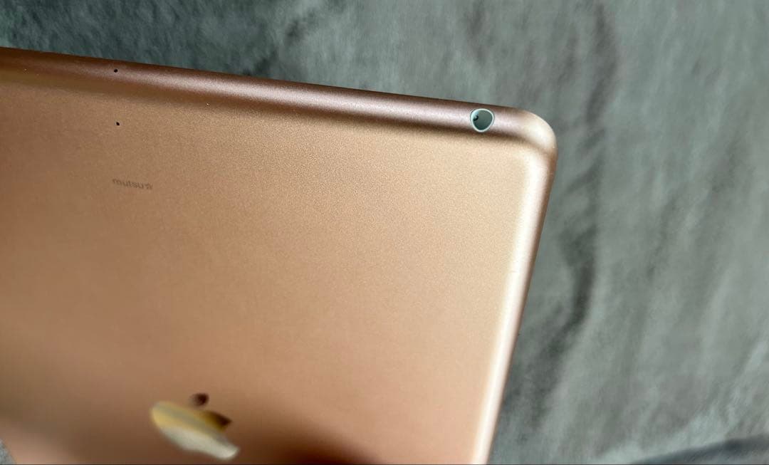 iPad第7世代 128GB ゴールド