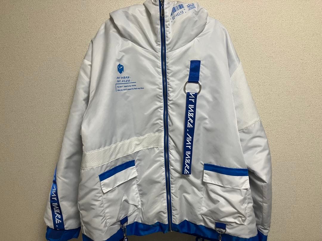 ililil(イルイルイル) 真白K大コラボ裏地キルティングジップパーカー