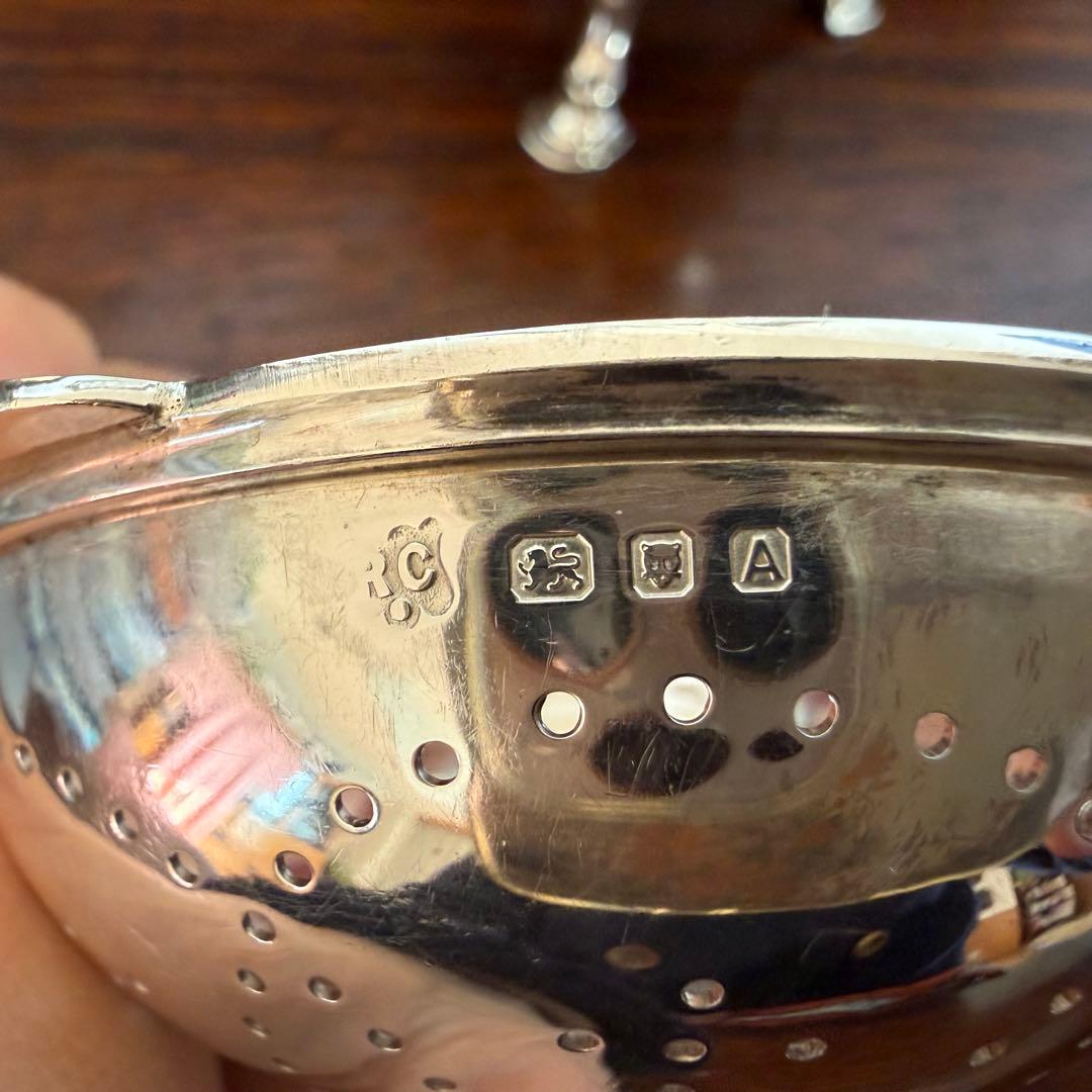 イギリス製純銀ティーストレーナー　ホールマークあり　約172g