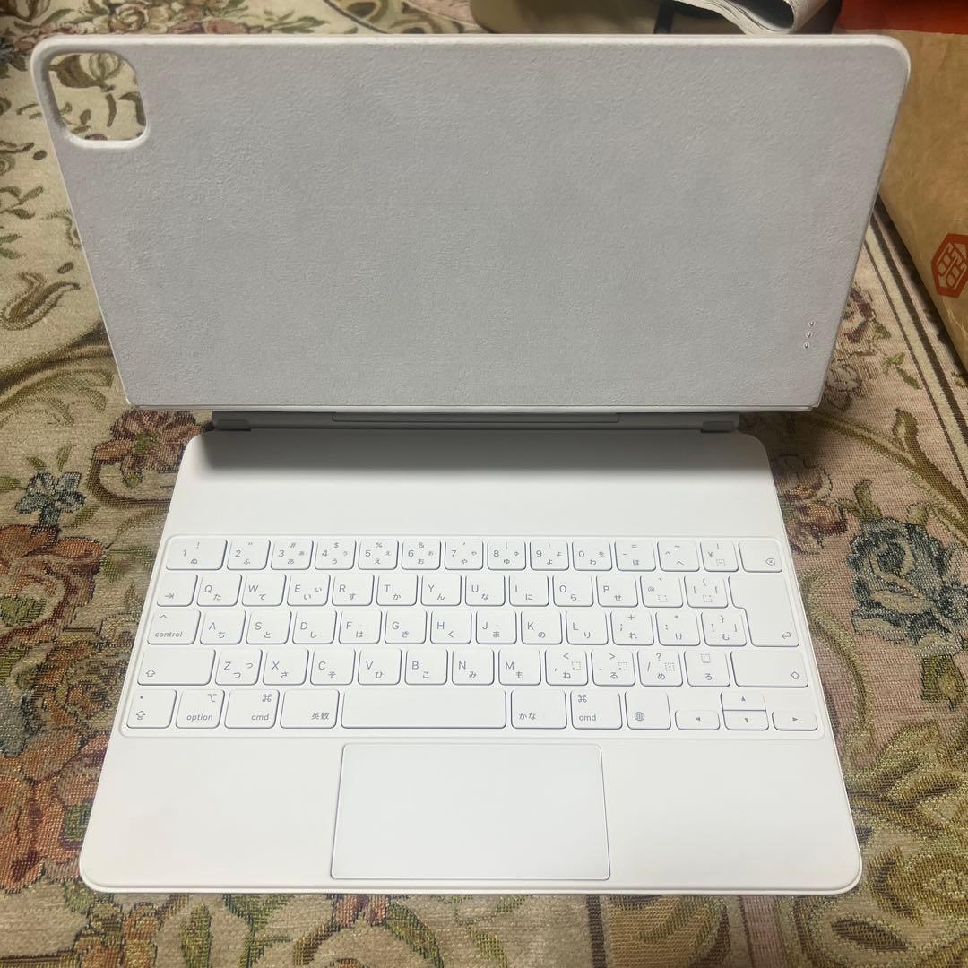 D*e様 Apple 12.9インチProMagicKeyboard MJQL3