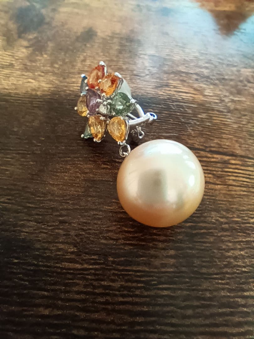 K18WG パール 花モチーフ ピアス(片耳用)