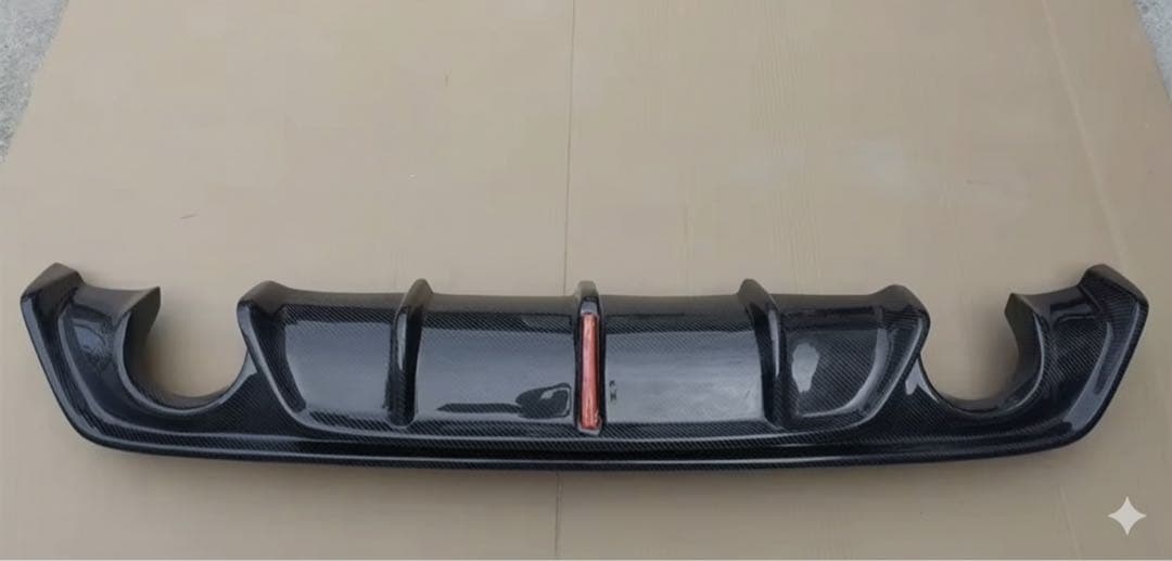 陸さん専用　v37スカイライン　リアデュフューザー