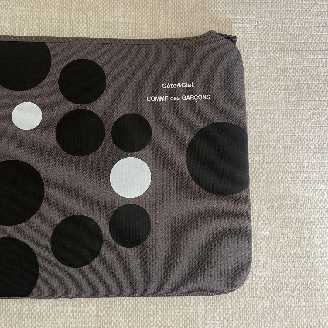 [新品]Comme des Garcons MacBook 13 Caseグレー