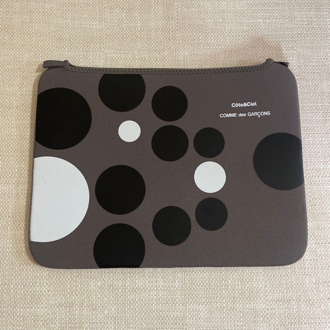 [新品]Comme des Garcons MacBook 13 Caseグレー
