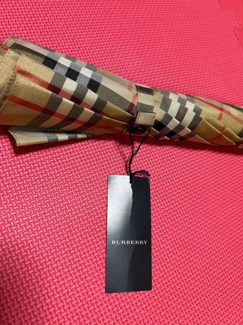 新品未使用バーバリーノバチェック柄 ベージュ 長傘 男女兼用タグ付き レア