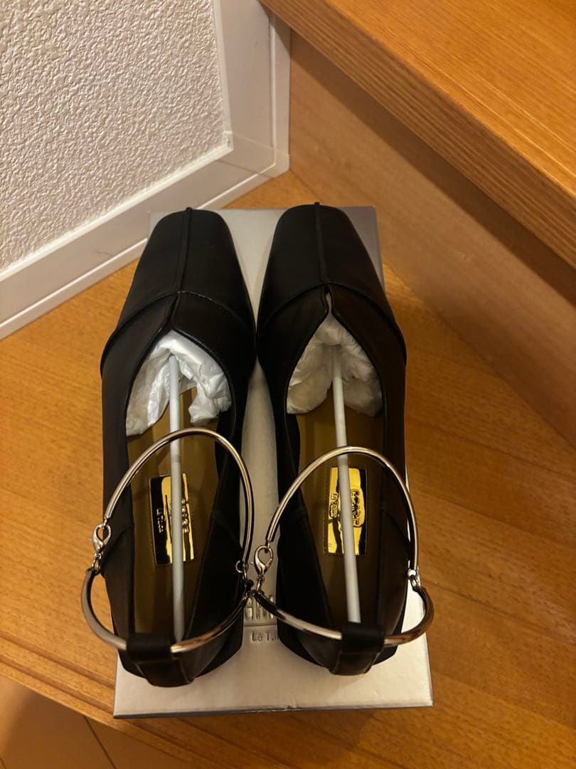 レザースクエアクロスシームアンクルフラット