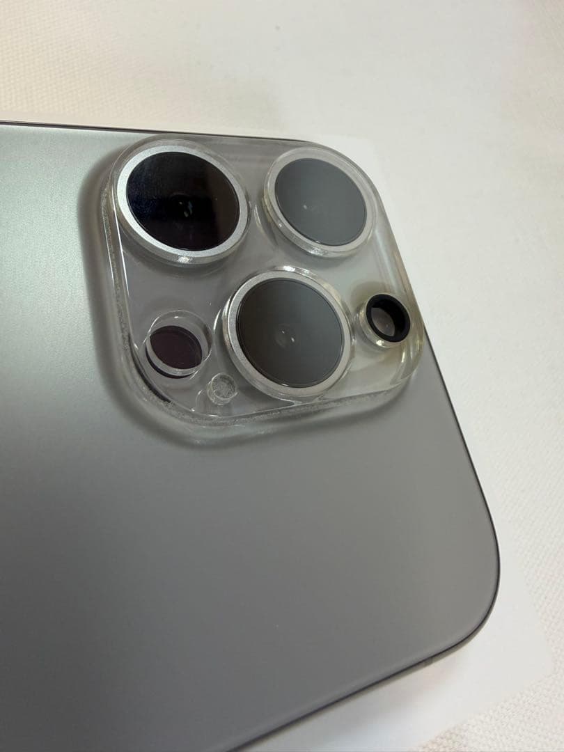 iPhone 15 Pro ブラックチタニウム 512GB SIMフリー