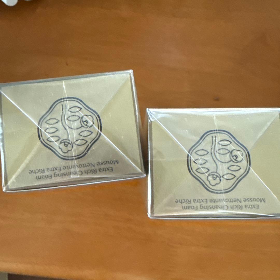 資生堂 フューチャーソリューションLXエクストラ リッチ クレンジングフォームe