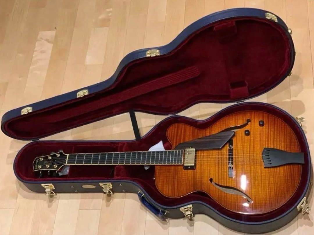 Sadowsky Jim Hall Model 初期型