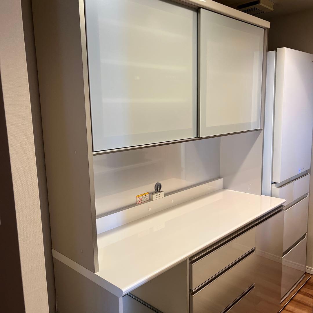 O*M様 パモウナ　キッチンボード　カップボード　食器棚　140 送料込