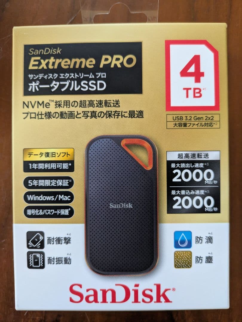 外付けハードディスク・ドライブ SanDisk Extreme PRO SDSSDE81-4T00-J25