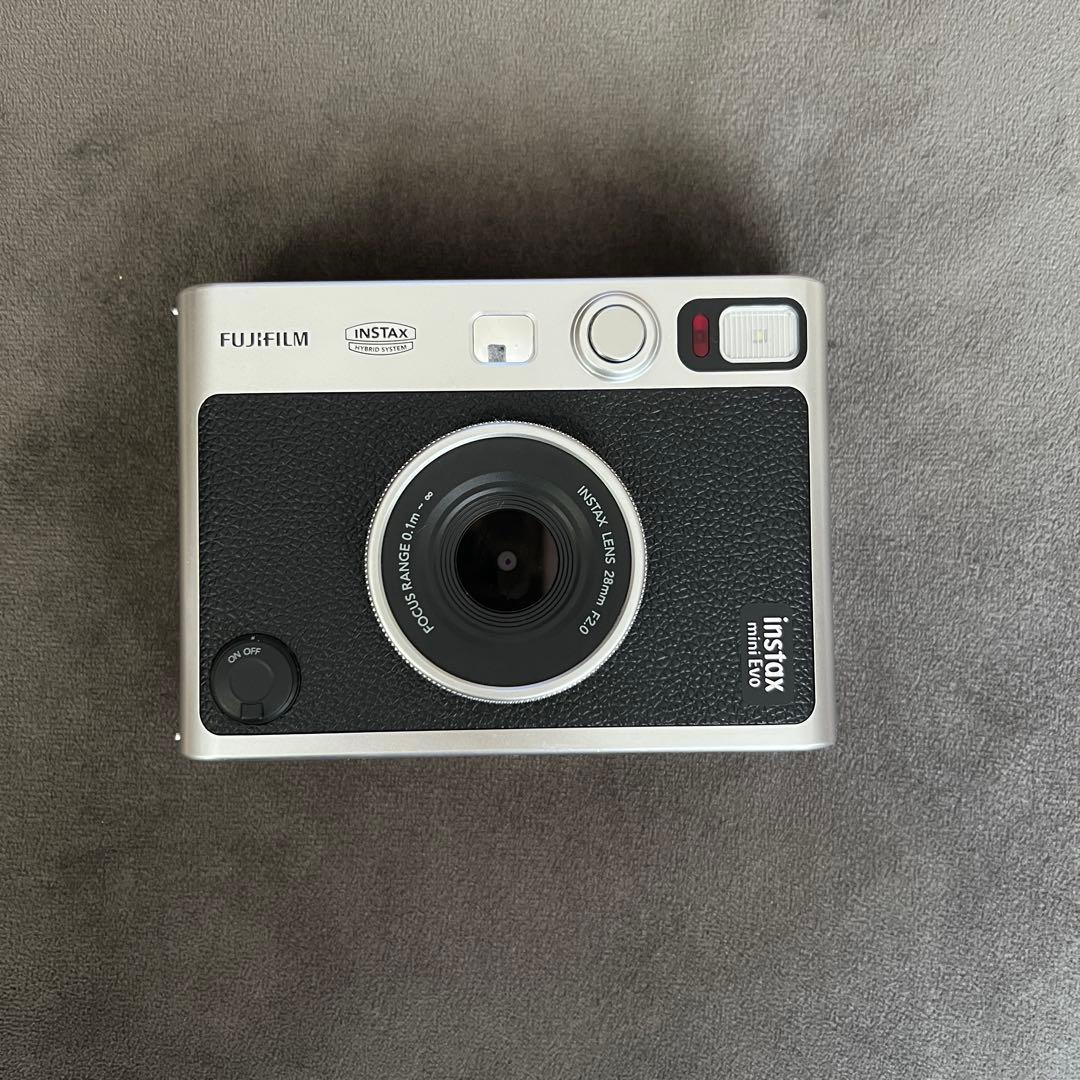 Fujifilm Instax Mini Evo 本体のみ