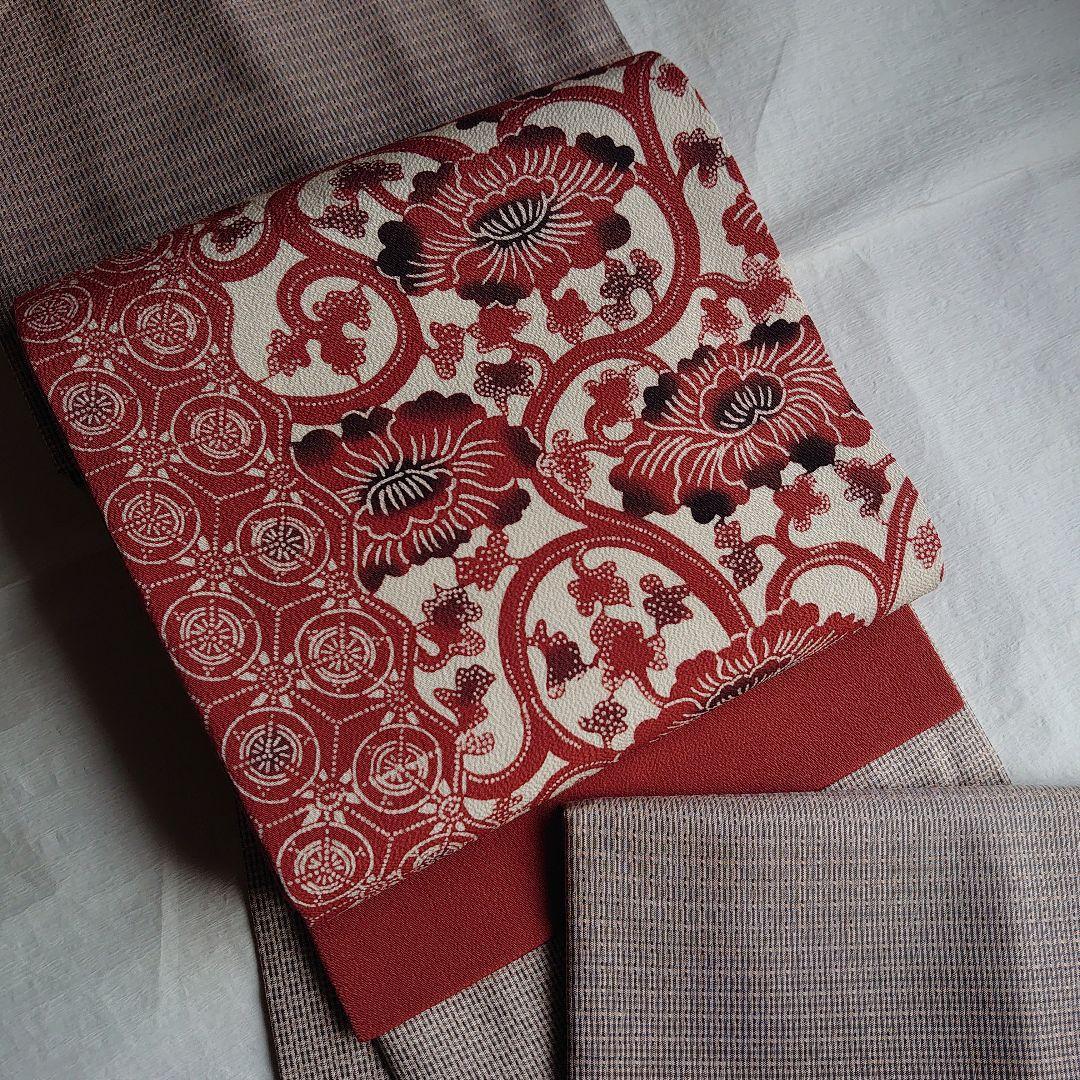 大人可愛い花唐草模様 草木手染めのちりめん開き名古屋帯