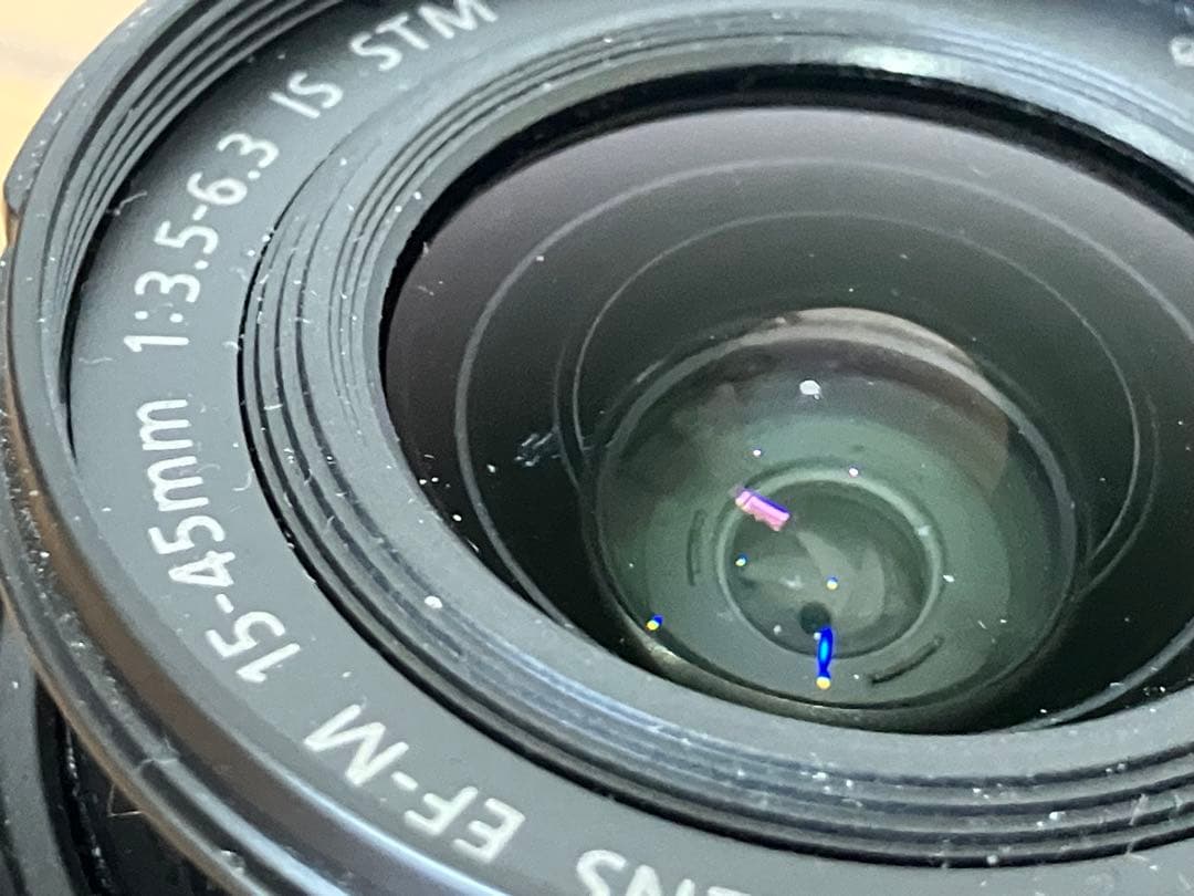 【O】Canon kiss M2 レンズ15-45mm レンズキット カメラ