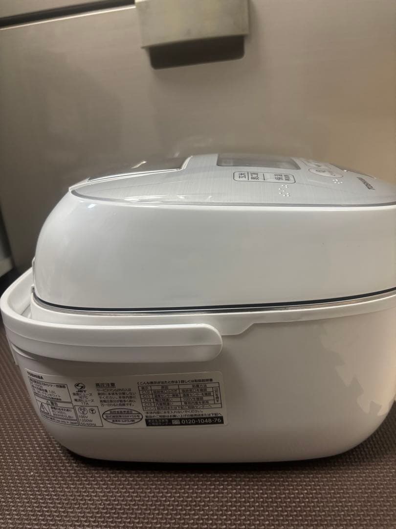TOSHIBA 圧力IH炊飯器 RC-10VSN-2020年製