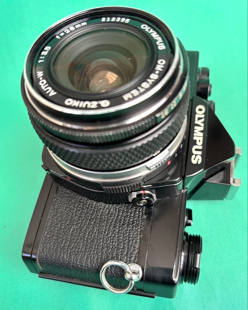 ★ OLYMPUS OM-2N BLACK + 広角レンズ　28mm