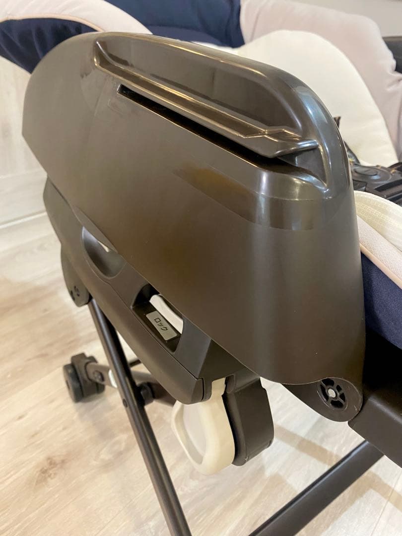 COMBI コンビ　ネムリラ シンプライト ハイローチェア テーブル　手動