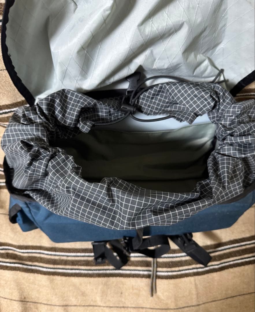 SWIFTINDUSTRIES zeitgeist bluelug 廃盤カラー