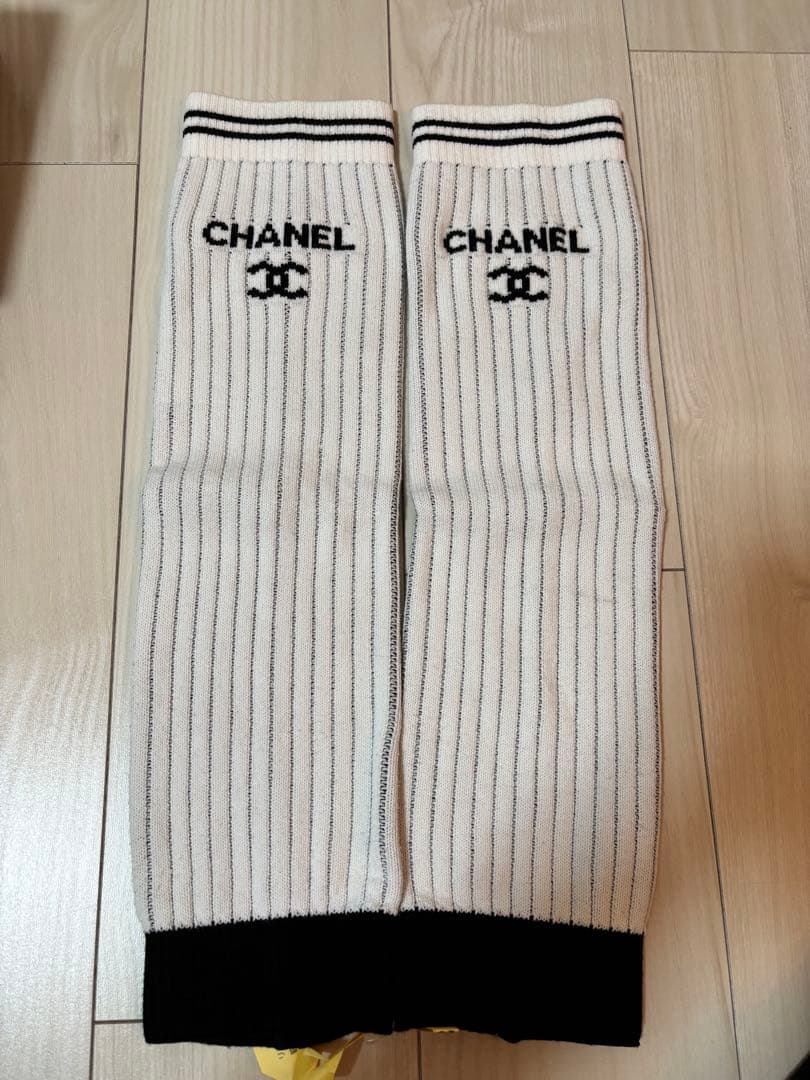 CHANEL ストライプ レッグウォーマー ホワイト