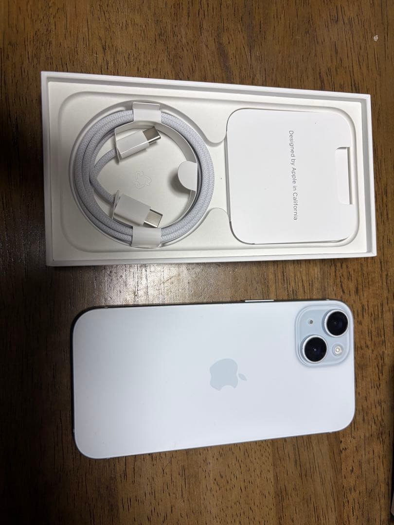 Apple iPhone 15 ホワイト 本体