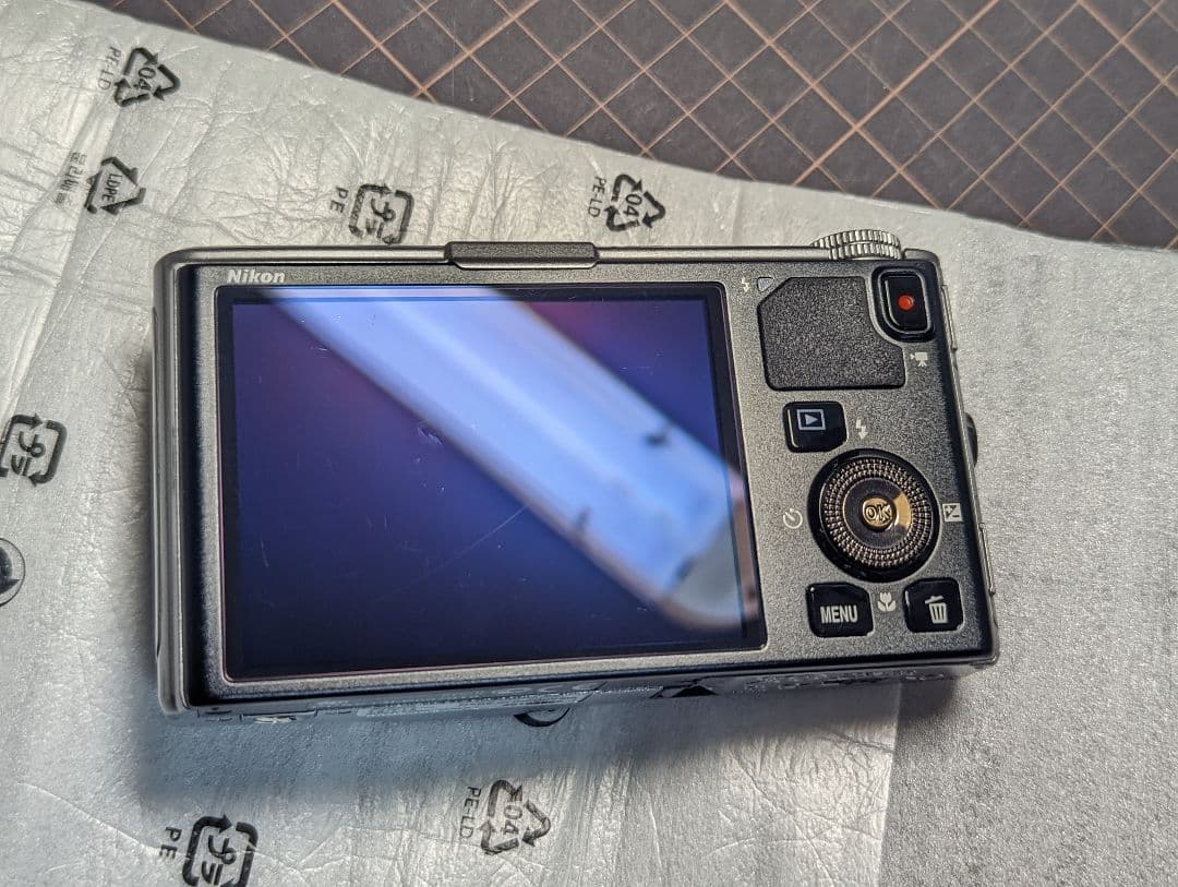 Nikon COOLPIX S9500 シルバー