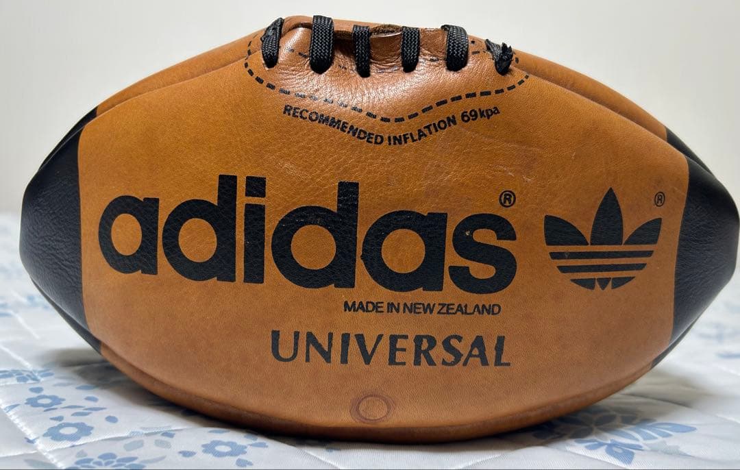 【未使用品】adidas オールブラックス　ラグビーボール　５号球　レア