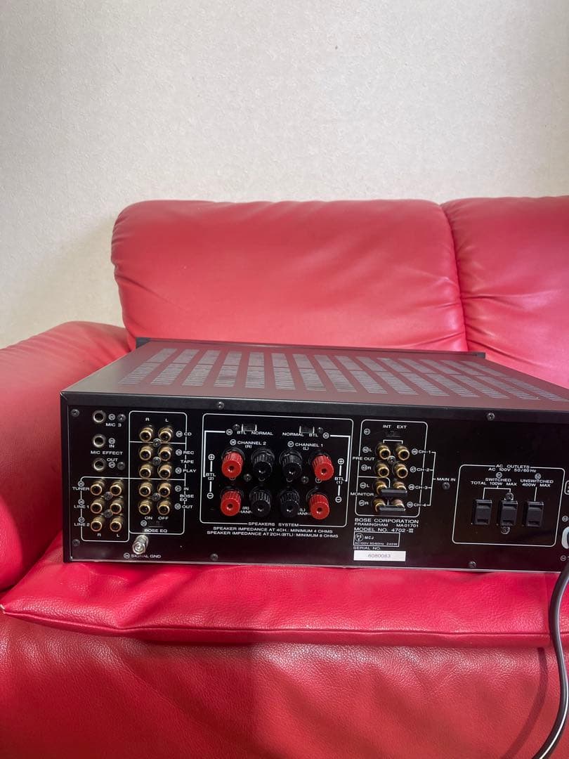 BOSE パワーアンプ ブラック 4702iii