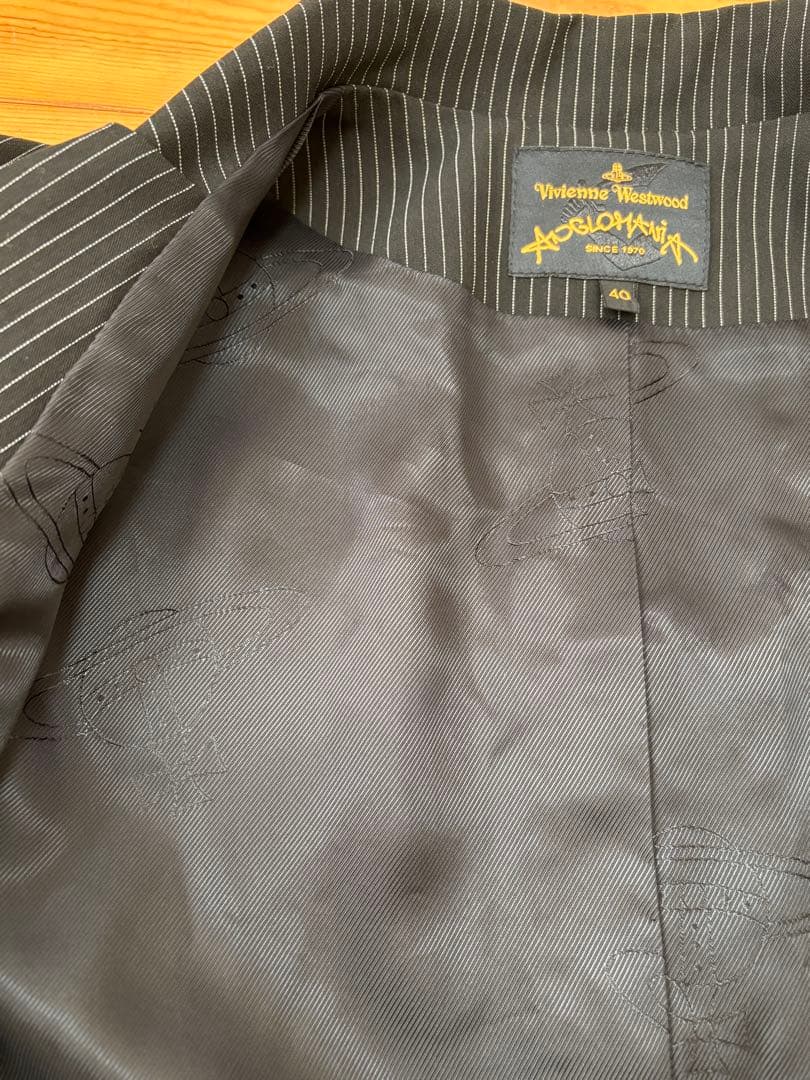 美品 ヴィヴィアンウエストウッド　ストライプ柄ジャケット