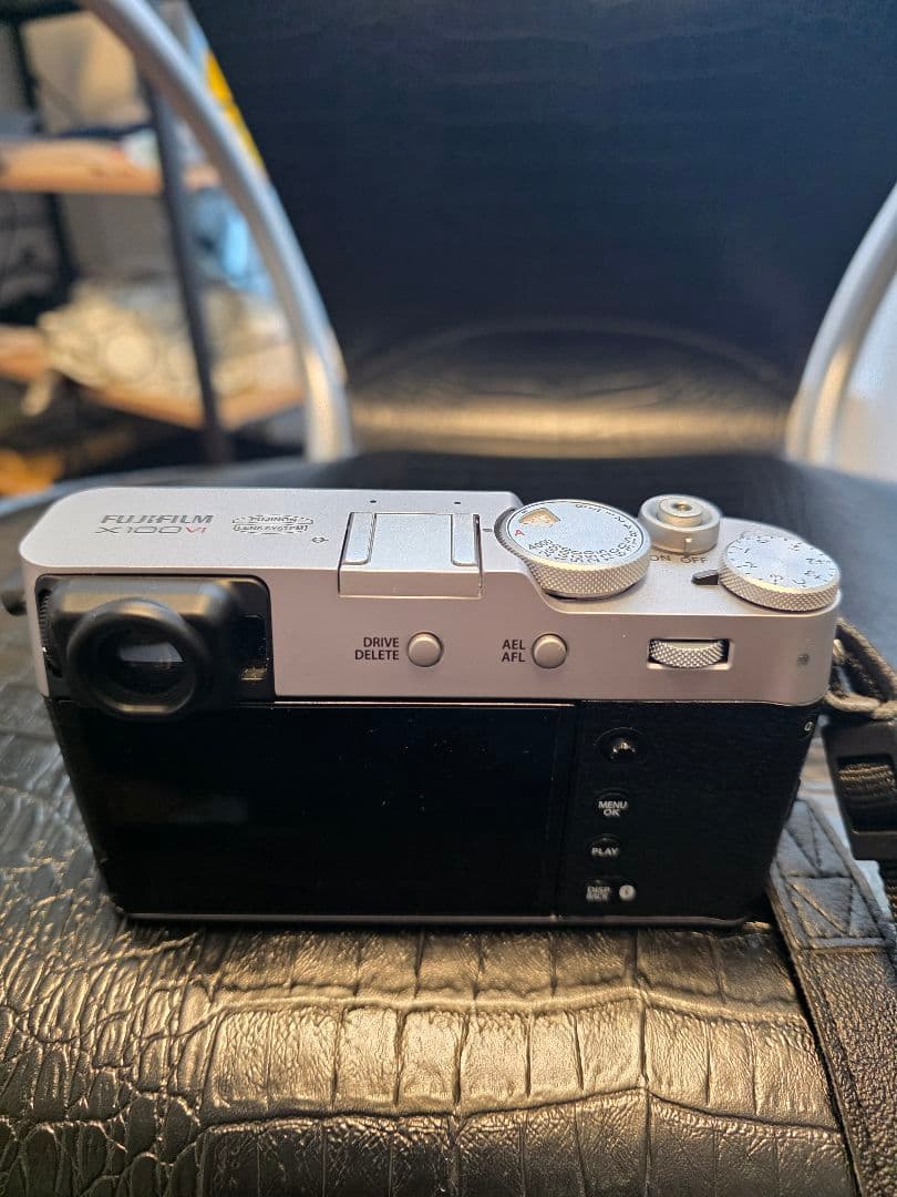 Fujifilm X100VI コンパクトデジタルカメラ