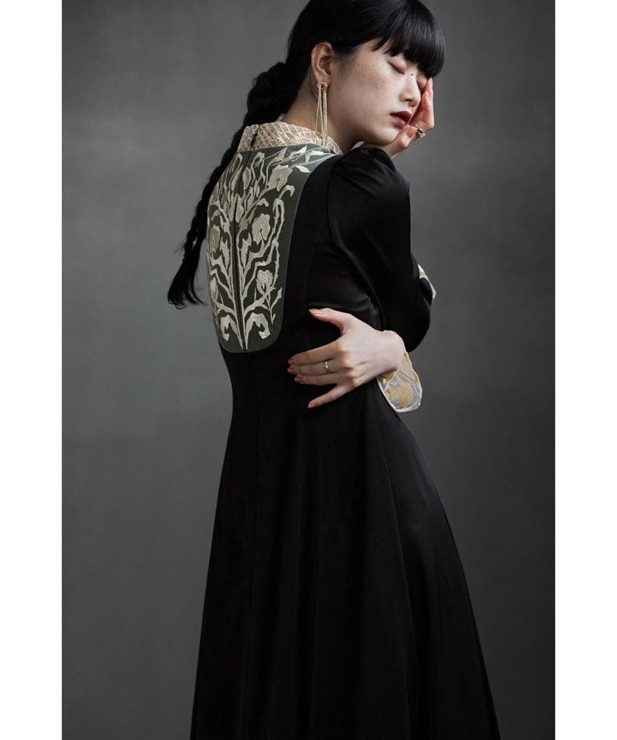 【未使用新品】etoll バック刺繍フレアドレス オケージョンドレス