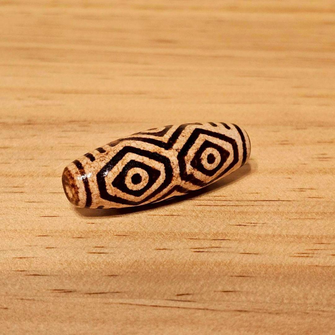 龍眼天珠 上肯 龍紋