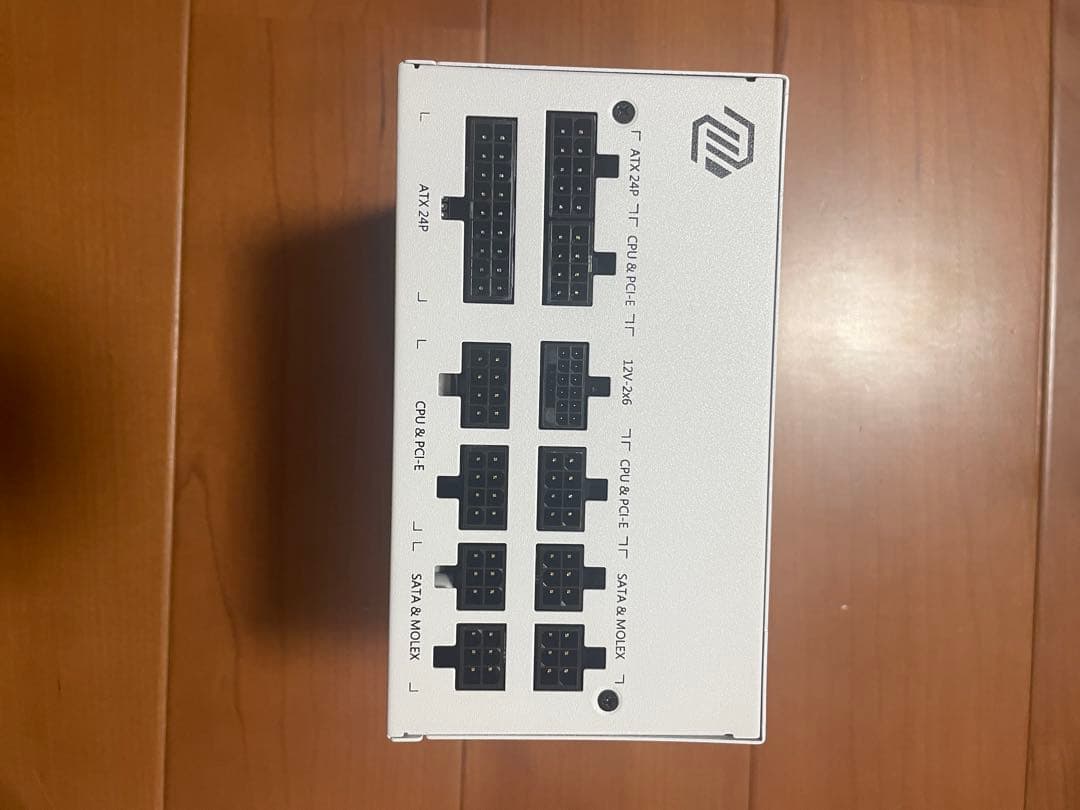 MSI MAG A850GL PCIE5 WHITE 850W 電源ユニット